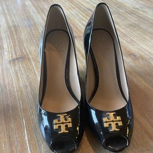 Tory Burch shoes— brand new!